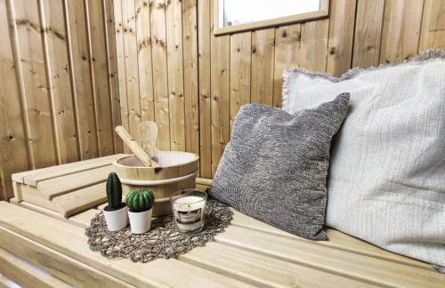 Early Year Deal - 150 qm Fachwerkhaus mit Heimkino & Privat-Sauna & Pool - Photo 42