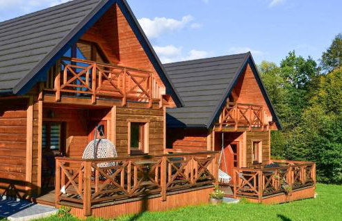 3 Bedroom Cozy Home In Barwald Dolny - Foto 2
