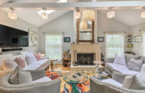 Cute East Hampton Cottage with Patio - Walk to Beach - Foto 4
