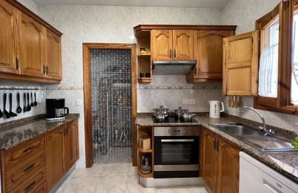 Villa al Mar, Els Poblets, Top Lage und Ausstattung, Pool, WIFI 300Mb, eigener überdachter Parkplatz, Photovoltaik Bonus, nah am Strand 500m - Foto 29