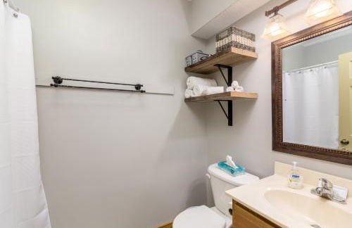 Canadian Hemlock . Trailside Lodging - Foto 3