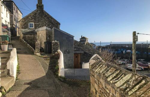 Glanville House - Photo 29