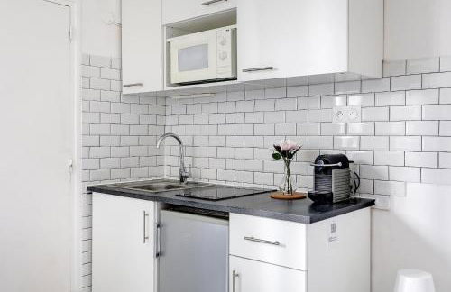 BnBNova - Cozy Stay Near Eiffel Tower & Invalides & Seine - Foto 11