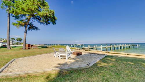 Beachy Maryland A-Frame Steps to Chesapeake Bay! - Foto 2