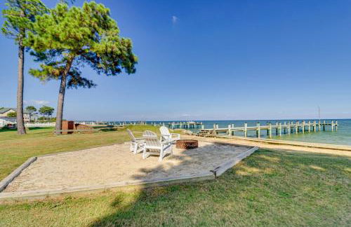 Beachy Maryland A-Frame Steps to Chesapeake Bay! - Foto 2