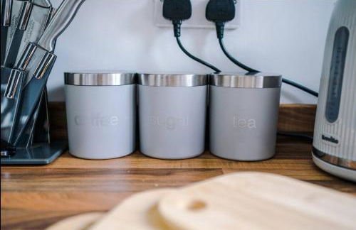 Modern & Cozy 3BR House - Sleeps 8 - Foto 18