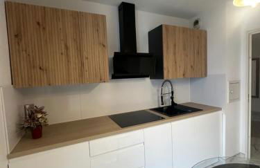 Très beau trois pièces avec vue dégagée - Foto 14