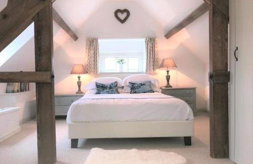 Cornerstone Cottage - Photo 1