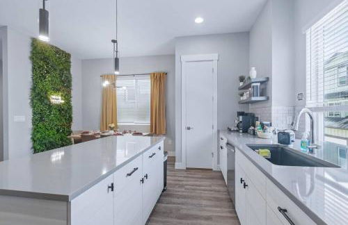 3br W King Bed, Sauna, Parking-6 Min To Olde Town - Foto 22