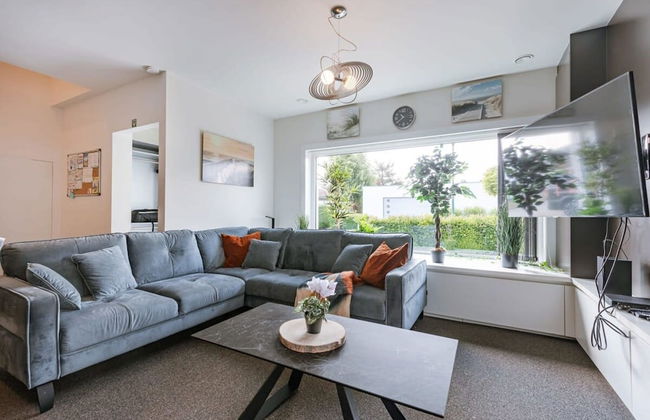 Spacious House With Garden and Parking - Foto 44