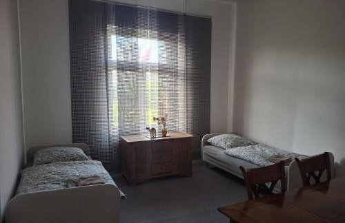 Zentrale Wohnung 4 OG im Herzen von Frankfurt am Main - Foto 4