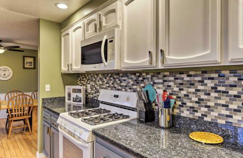 Game Room Fun! Medford Family Retreat - Foto 9