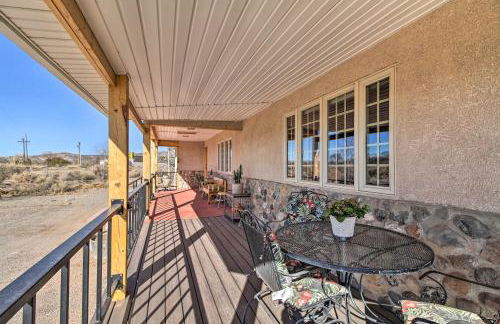 Stunning San Ysidro Homestead with Large Porch! - Foto 31