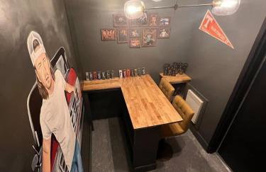 Muse- Morgan Wallen Speakeasy and Giant Balcony - Foto 41