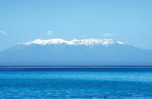 Infinite Blue, Horizon, Elegance, Hospitality - Photo 35