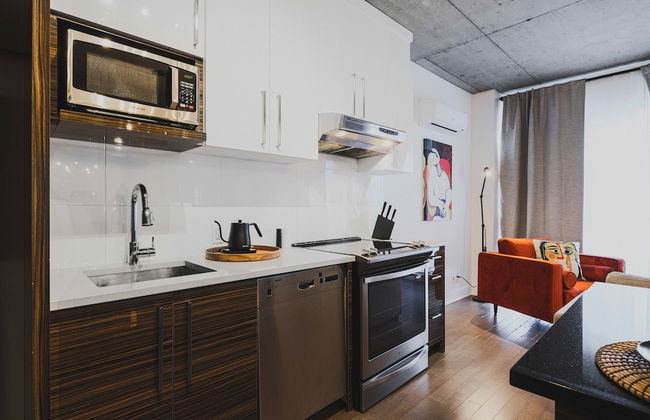 Downtown Collection - Photo 28