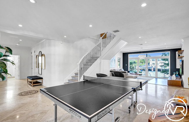 Amazing 7 BR Villa With Heated Pool Near the Beach - Photo 74