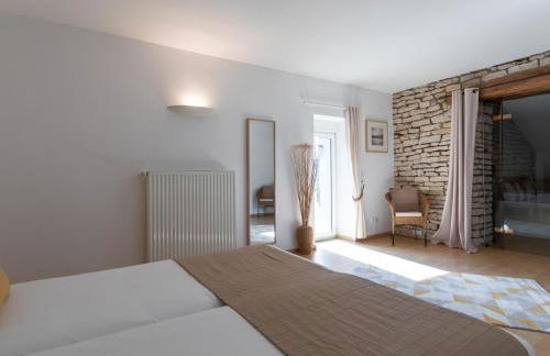 Maison spacieuse avec jardin et vue rivière - FR-1-583-458 - Foto 13