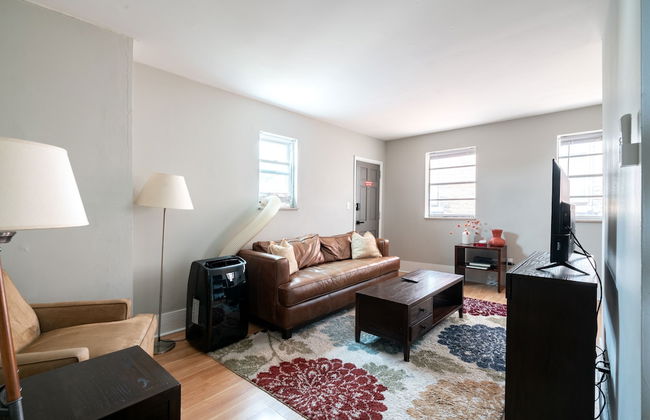 Short North Convention Private Parking Pets - Foto 10