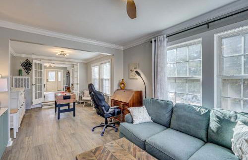 Walk to Broadkill Beach Sleek Family Home with Deck - Foto 5