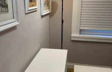 piso estacion de tren -bus soleado - Foto 16