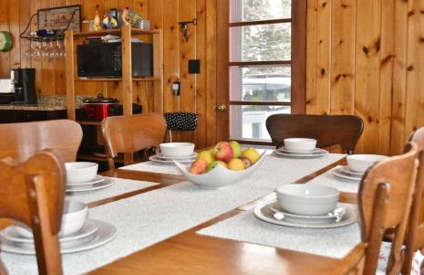 ☆Cherry Farmhouse☆60 Acres☆Central Air☆Fireplace - Foto 2