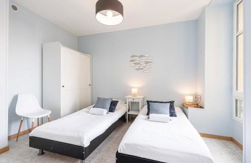 Large 3 Bdr City Center - Photo 34