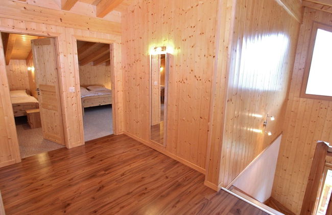 Chalet in Riddes Near Ski Lift Les 4 Vallees - Foto 18