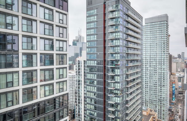 Panorama Suites Downtown Toronto - Photo 12