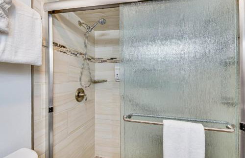 Keowee Key Condo with Lake Access and Community Pools! - Foto 13