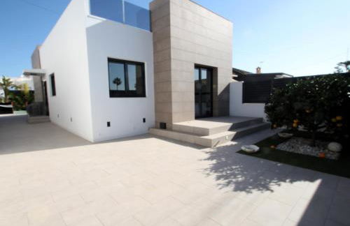 Stylish Villa with pool - Foto 3