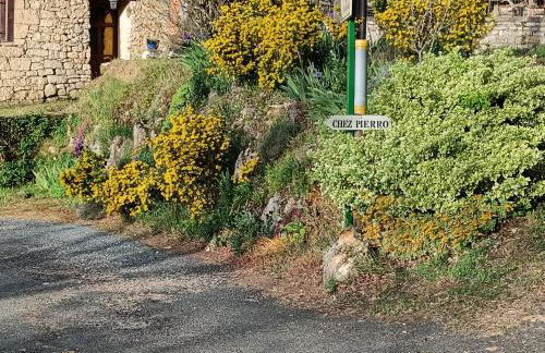 Chez Pierrot Gîte 4 pers Vue vallée Parking privé Calme - Foto 16