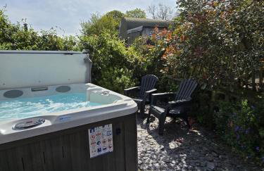 Ponycob hot tub 2 bed ensuite - Foto 46