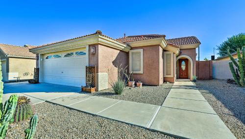 Close to Golf and Hikes! Goodyear Retreat with Pool - Foto 2