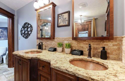 Liberty Lodge Pool & Hot Tub Game Room BBQ - Foto 37