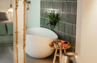 La Penida Suite avec Sauna & Baignoire Hyper Centre Lille - Foto 3