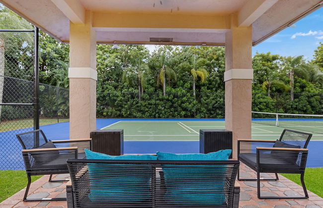 Grand 6BR Plantation Estate w/ Tennis & Pool - Foto 19