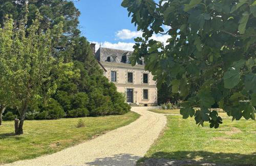 Les Gîtes du Château de la Viaudière - Foto 21