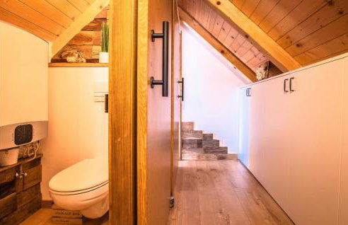 Awesome Home In Jamnica Pisarovinska - Foto 27