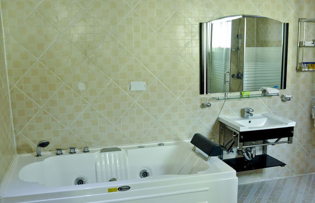 AES Luxury Apartments - Foto 43