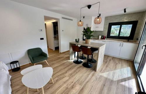 Apartamento Moderno con gran terraza" GREGAL" - Foto 3