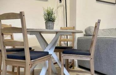 Moat View FREE PARKING, CENTRAL, EV PLUG - Foto 18