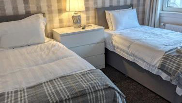 Lovely 2 Bedroom Terrace House - Foto 3