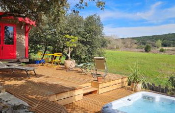 Domaine Roulotte Farigoule - Foto 31