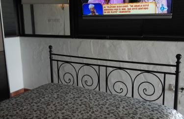 ALOELUX VILLA !! - Private Villa with POOL , jacuzzi, cinema, massage ,wonderful view, art desing villa - Photo 37