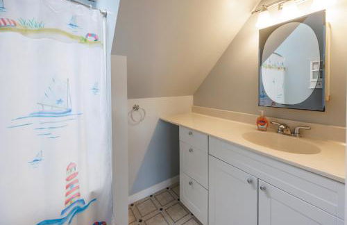 Very Private and Spacious Waterfront Family House - Foto 37