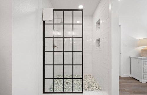 Bayfront Home with Private Pool, Pier, and Firepit - Foto 64