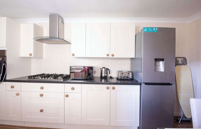 Host Stay Hanover Apartment - Photo 5