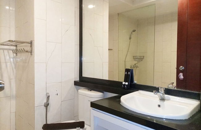 Luxurious Studio At Mataram City Apartment - Photo 11