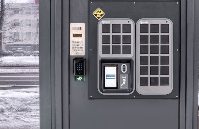 TopFloor Apartments - Photo 3